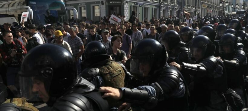 Moskwa: Kronika protestu o uczciwe wybory